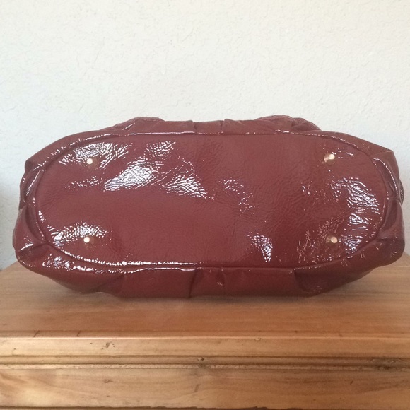 Isabella Fiore Red Leather Satchel ✨Hard to find!✨ - Picture 4 of 7